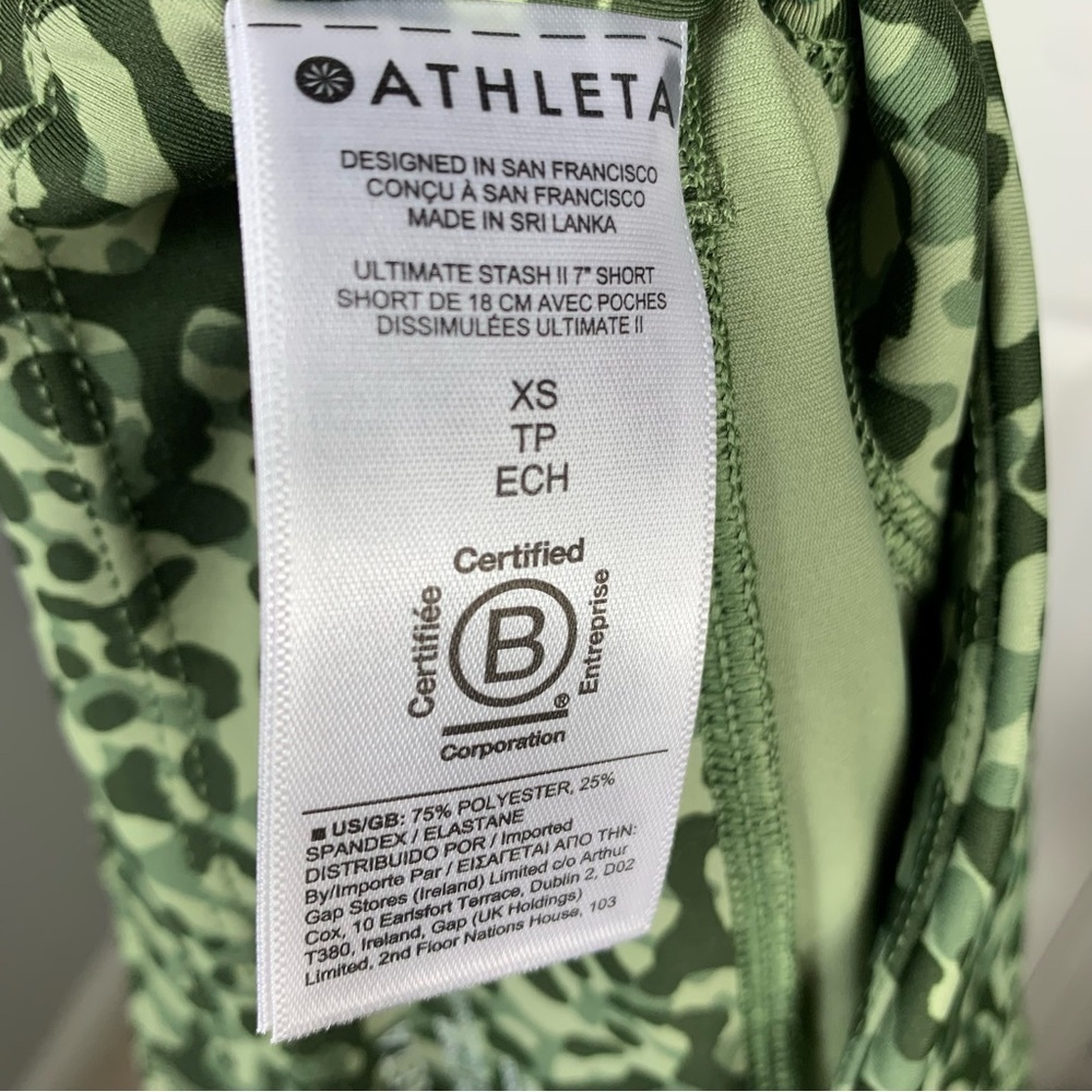 Athleta Ultimate Stash II 7” Short Women Size XS - Picture 6 of 6